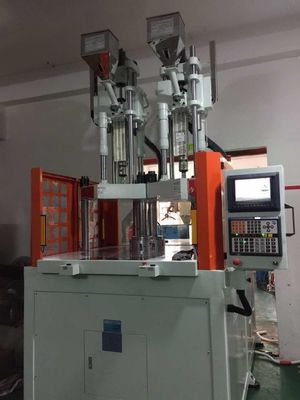 प्लास्टिक टूथब्रश इंजेक्शन मोल्डिंग मशीन वर्टिकल JTT-550 2V3R 180MM खोलने स्ट्रोक के साथ