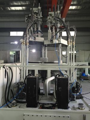 400 मिमी ओपन स्ट्रोक सेंटर टावर दो रंग प्लास्टिक इंजेक्शन मोल्डिंग मशीन 240T JTT2V3R-2400