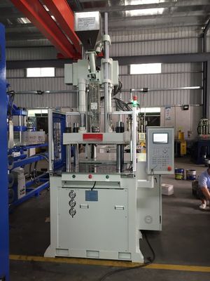 0-250G इंजेक्शन वजन के साथ 85T सेमी ऑटो वर्टिकल प्लास्टिक इंजेक्शन मोल्डिंग मशीन
