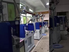 हाइड्रोलिक रोटरी वर्टिकल इंजेक्शन मोल्डिंग मशीन 40T 30mm पेंच व्यास